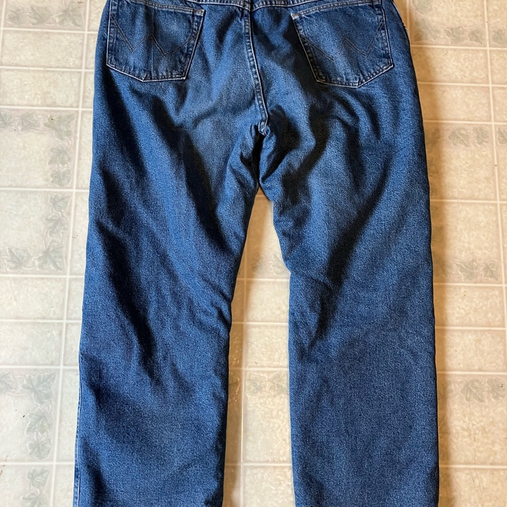 Wrangler Fleece Lined Relaxed fit Men's Jeans 40 X 30